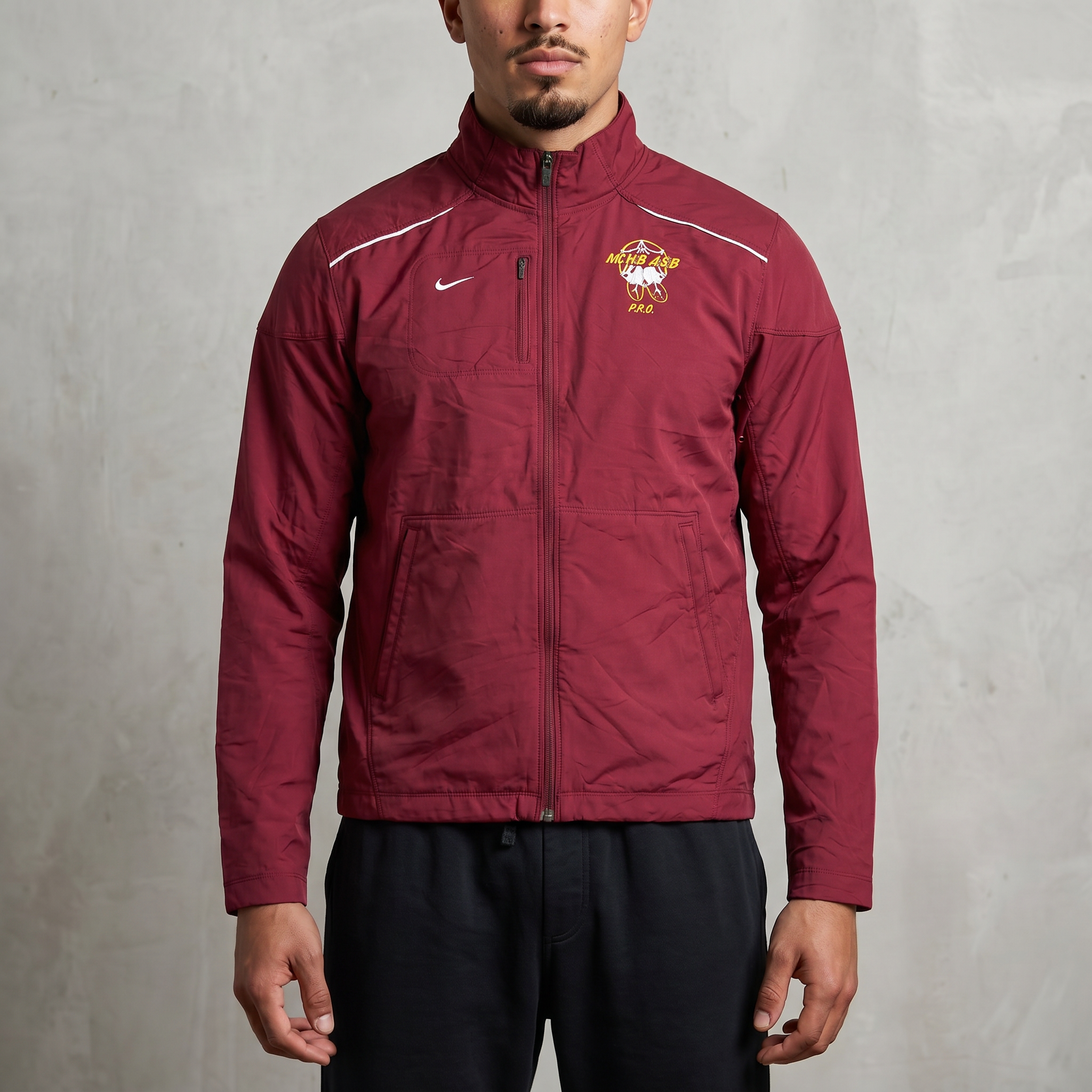 Vintage Nike College Team Jacke in Rot, Größe M – Herren, Kapuze abnehmbar