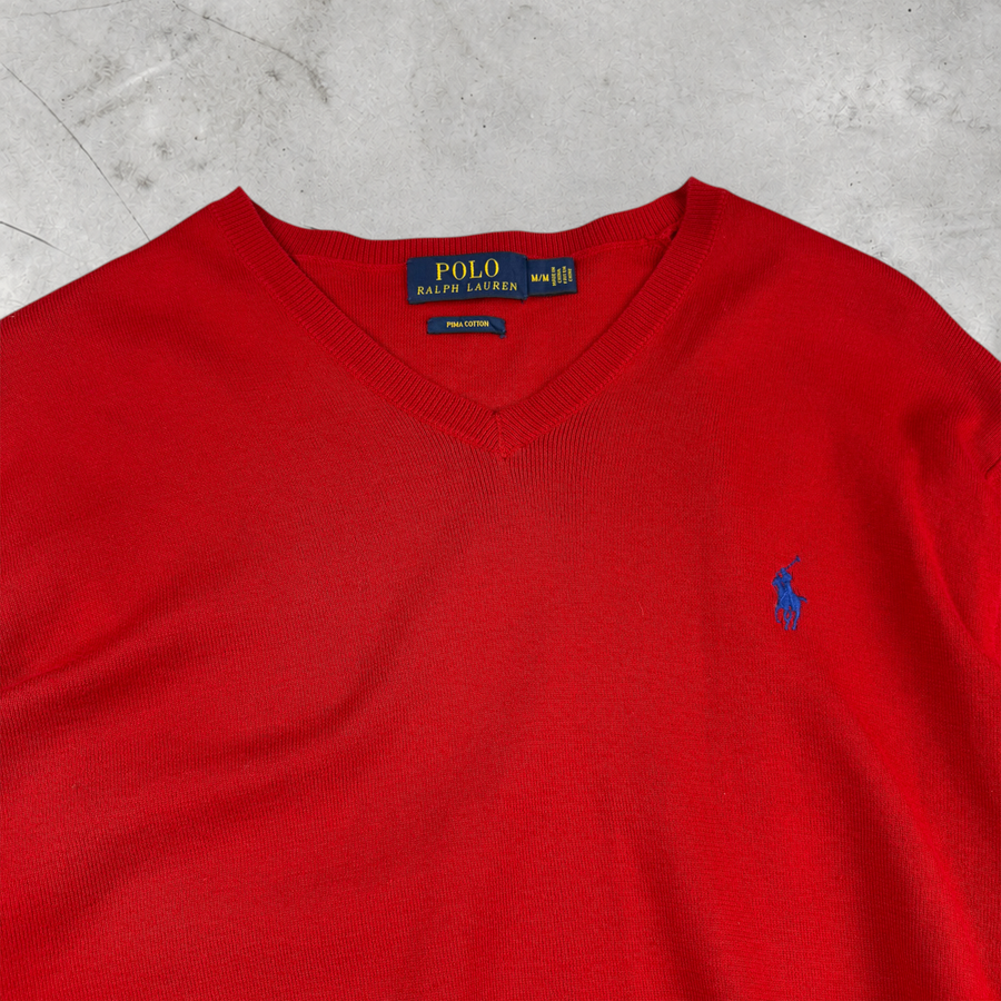 Wytek vintage red Ralph Lauren V-neck sweatshirt made of soft Pima cotton with blue embroidered logo